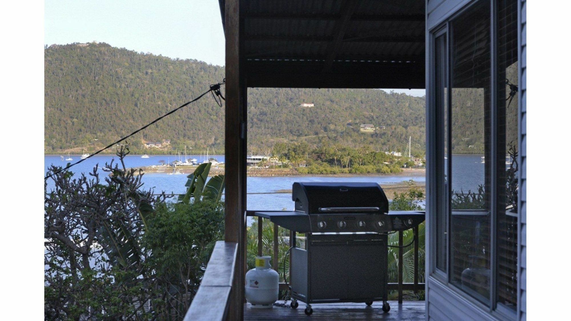 Airlie Guest House شاطئ إيرلي المظهر الخارجي الصورة